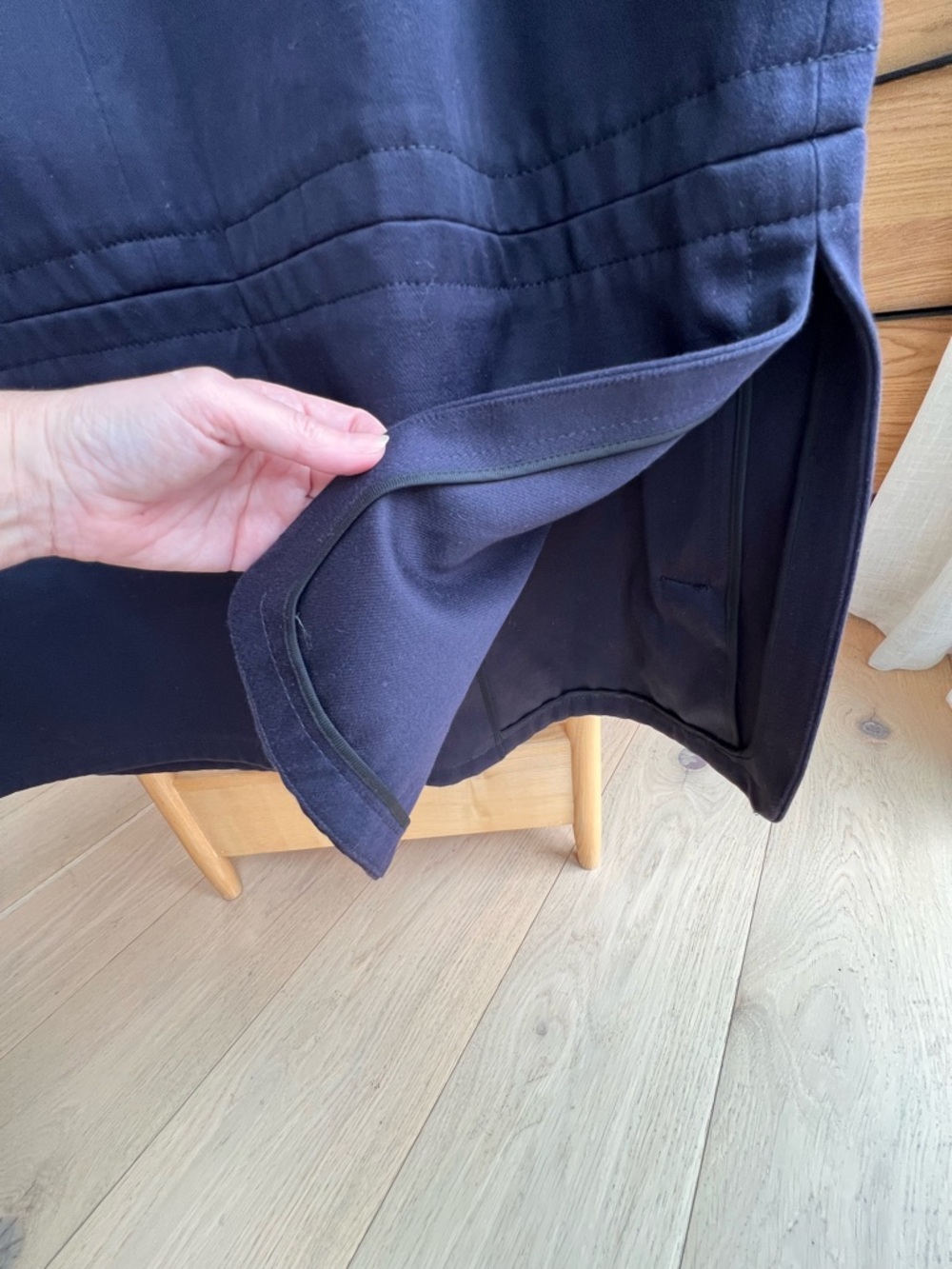 Club Monaco Classic Short-Sleeve Funnel Collar Jacket - Navy. Size M - Picture 13 of 14
